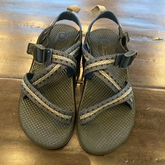 Boys Chaco. GUC. Size 3 - Picture 1 of 3